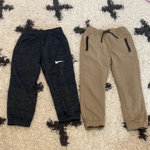 Boys 3T joggers/sweatpants